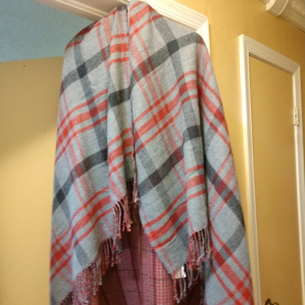 POTTERY BARN Throw Blanket